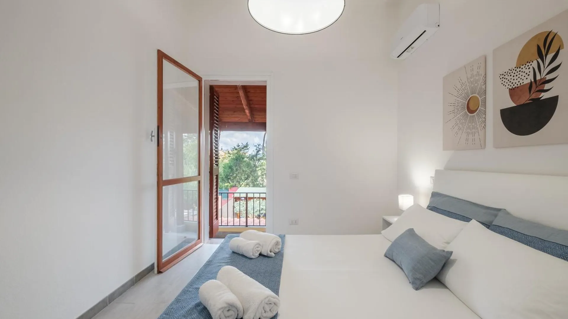 Suite Sant'Andrea-250 M From The Beach- Privat Parking-Self Check-In - Netflix Quartu SantʼElena 0*,  Olaszország