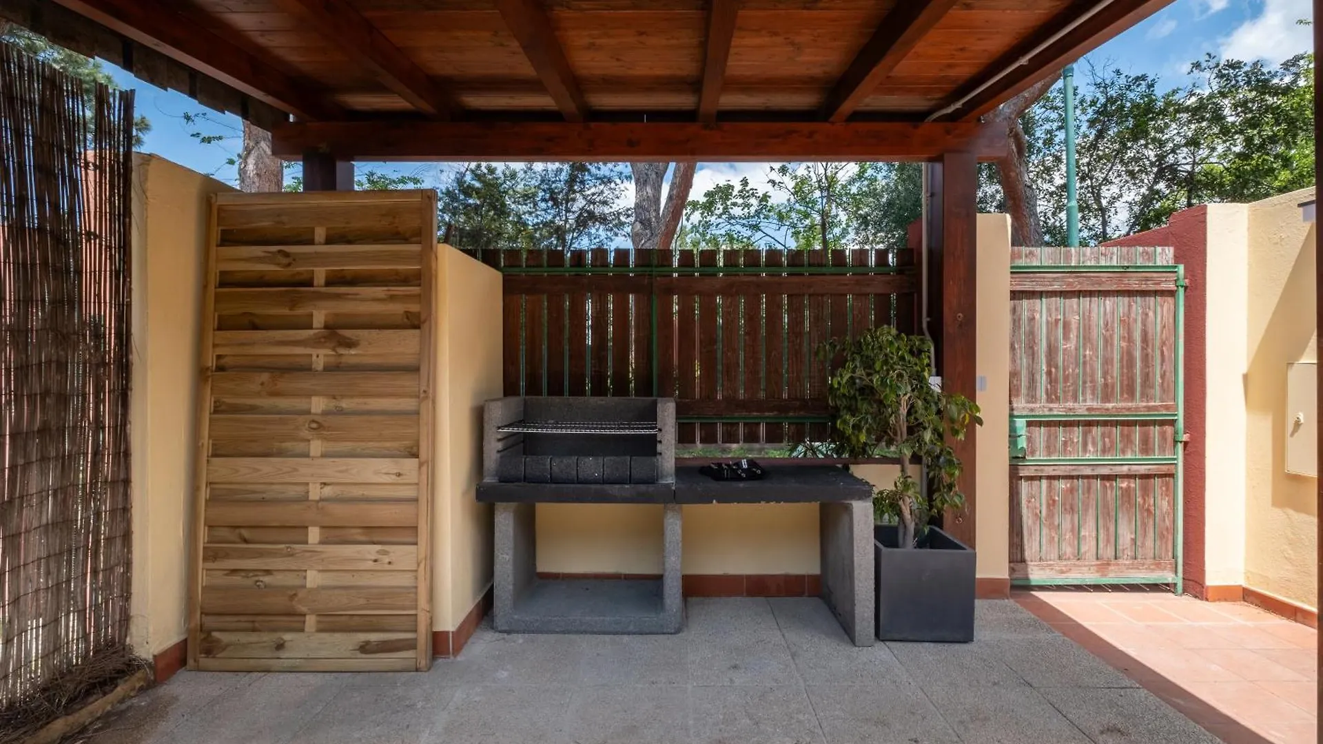 Suite Sant'Andrea-250 M From The Beach- Privat Parking-Self Check-In - Netflix Quartu SantʼElena 0*,